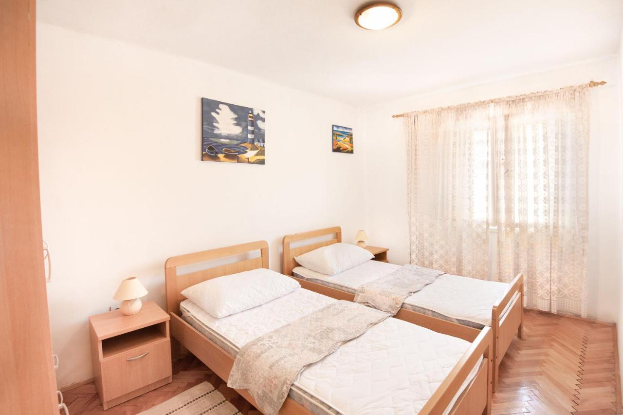 Apartments Milica Kaštela Exteriér fotografie
