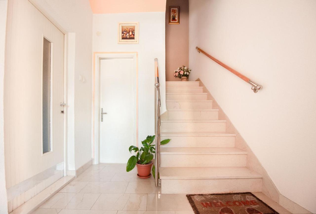 Apartments Milica Kaštela Exteriér fotografie